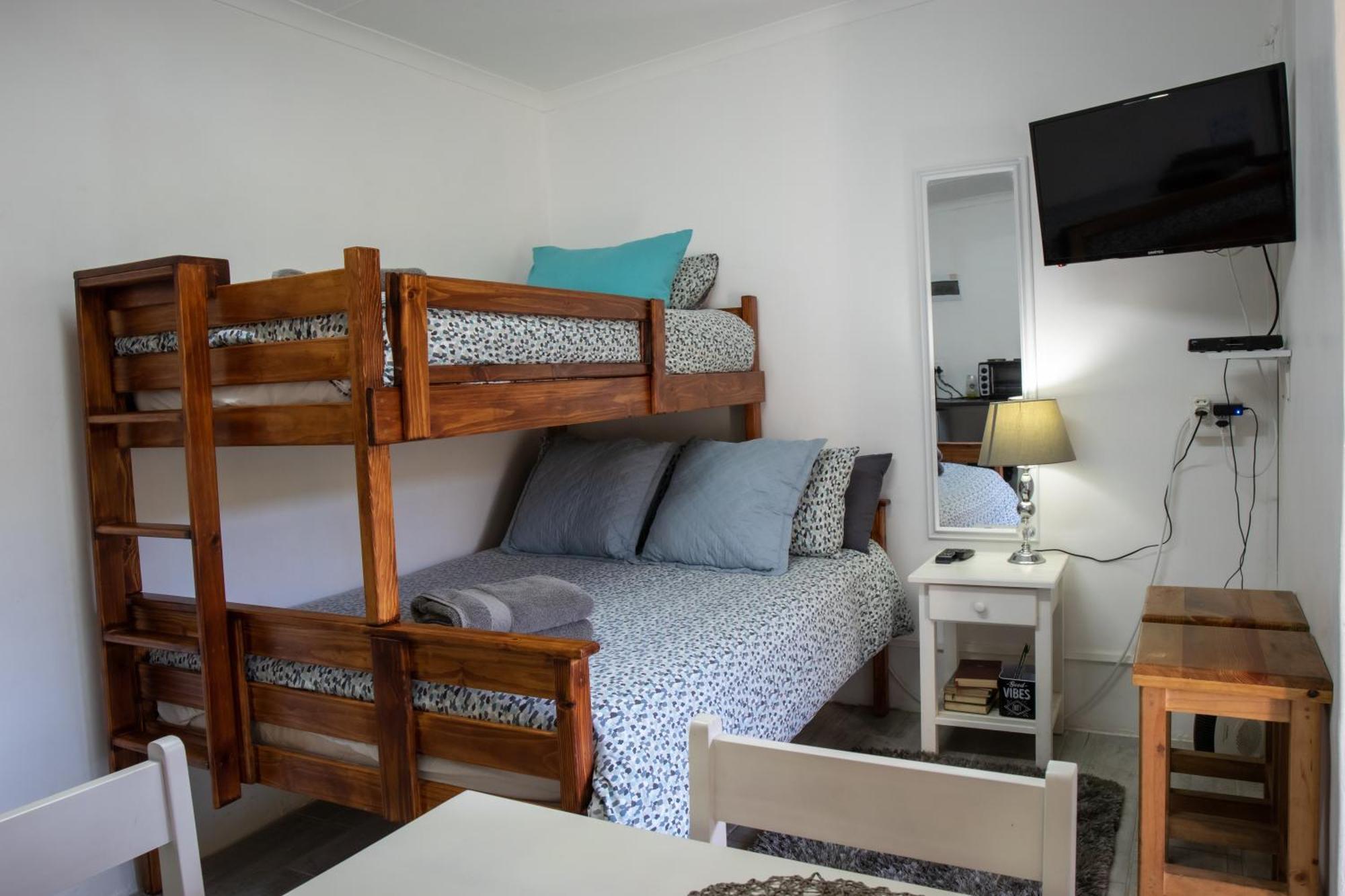 Mountain Breeze Log Cabins สตอร์มริเวอร์ ภายนอก รูปภาพ