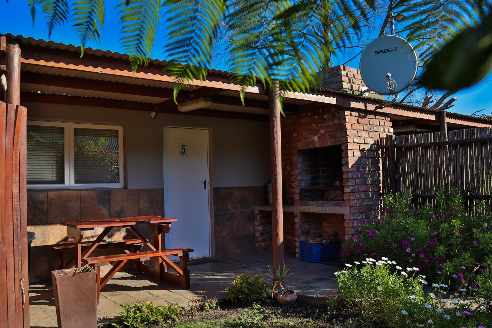 Mountain Breeze Log Cabins สตอร์มริเวอร์ ภายนอก รูปภาพ